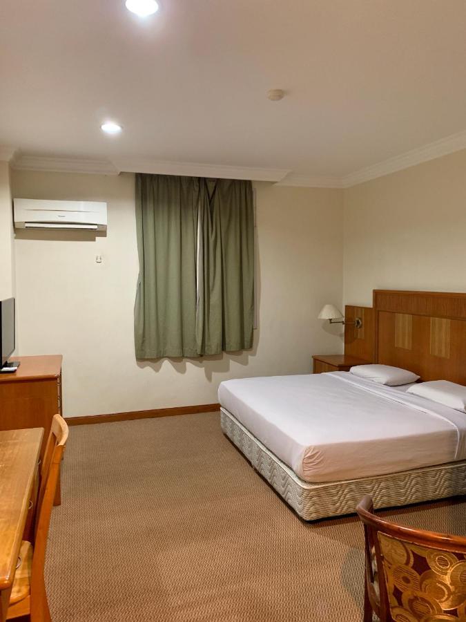 New Grand Hotel Keningau Esterno foto