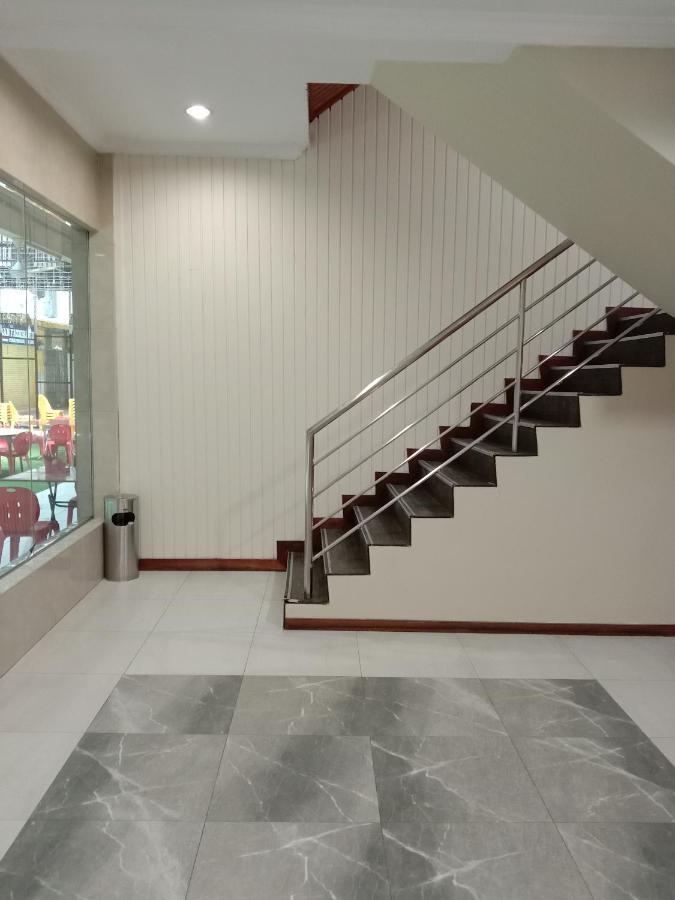 New Grand Hotel Keningau Esterno foto